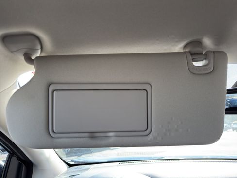 Certified 2023 Nissan Murano SV w/ SV Midnight Edition Package image 23