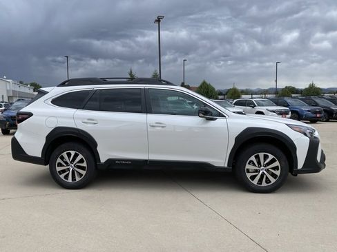 New 2025 Subaru Outback Premium image 6