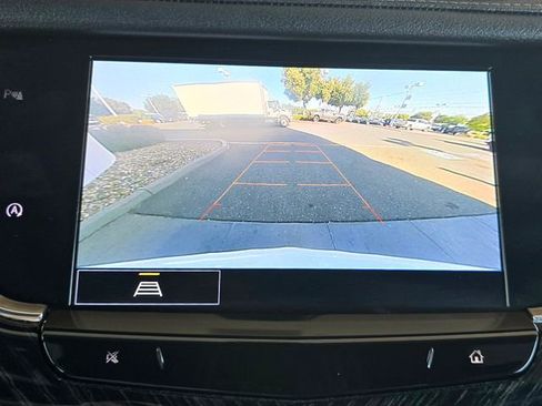Used 2022 Cadillac XT6 Premium Luxury FWD image 10