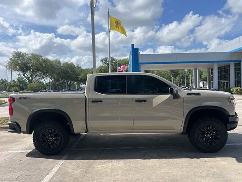 Used 2026 Chevrolet Silverado 1500 ZR2 image 4