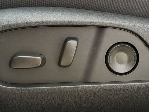 New 2026 Chevrolet Equinox ACTIV image 21