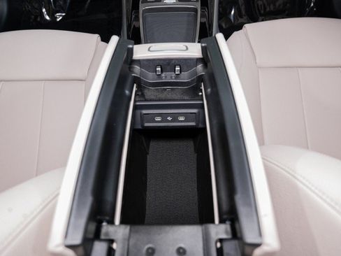 New 2026 Mercedes-Benz GLB 250 image 20