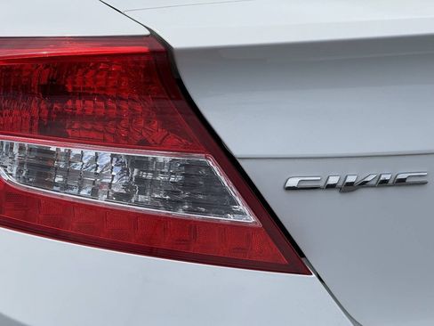 Used 2013 Honda Civic LX image 17