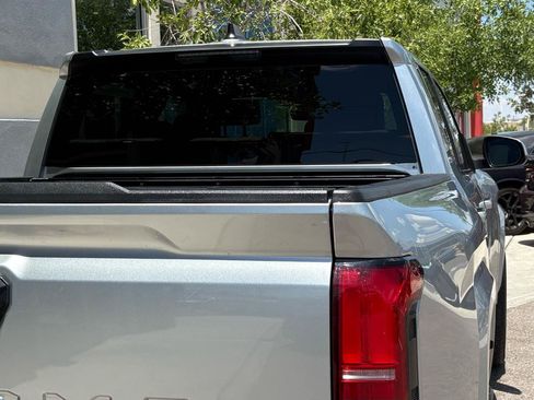 Used 2025 Toyota Tacoma SR5 AWD/4WD image 7