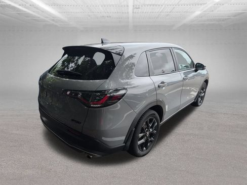 Used 2024 Honda HR-V Sport image 12