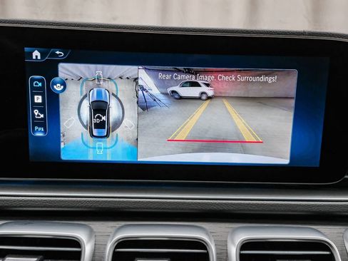 Used 2025 Mercedes-Benz GLE 350 4MATIC image 26