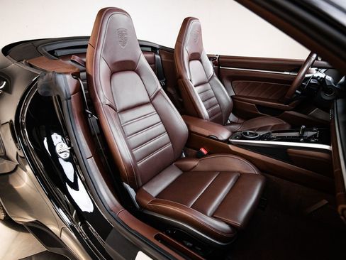 Certified 2021 Porsche 911 Turbo S AWD/4WD image 28