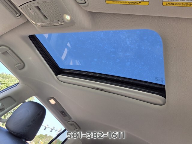 Used 2024 Nissan Armada SL w/ Captain's Chairs Package RWD image 9