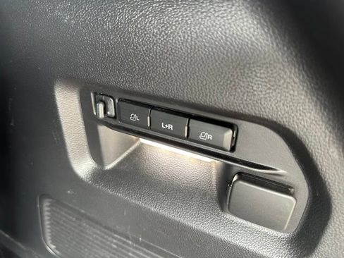 Used 2022 Ford Explorer ST w/ Equipment Group 401A AWD/4WD image 13