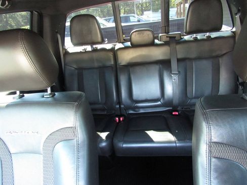 Used 2013 Ford F150 Raptor w/ Luxury Equipment Group AWD/4WD image 32