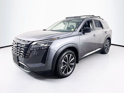 New 2026 Nissan Pathfinder Platinum w/ Cargo Package AWD/4WD image 1