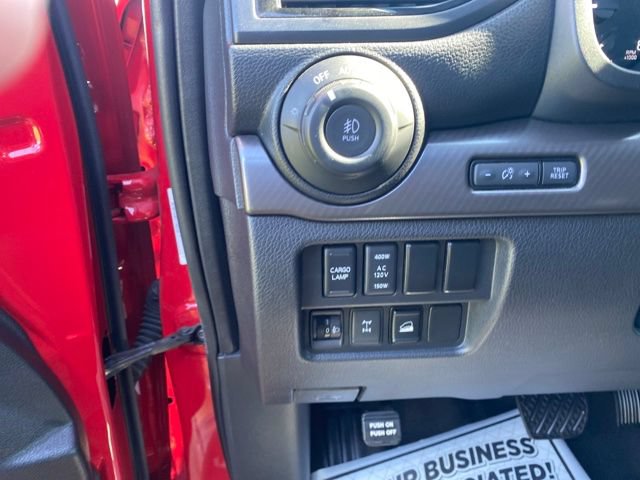 Used 2021 Nissan Titan PRO-4X w/ Off Road Protection Package AWD/4WD image 16