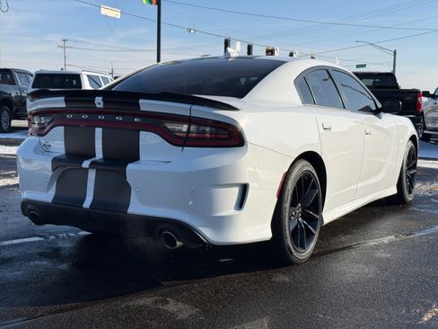 Used 2019 Dodge Charger R/T w/ Driver Confidence Group image 8