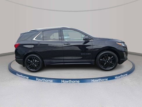 Certified 2020 Chevrolet Equinox LT w/ Midnight Edition image 7