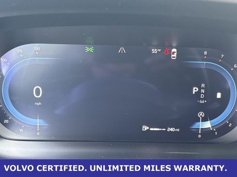 Certified 2025 Volvo V60 B5 Cross Country Plus image 17