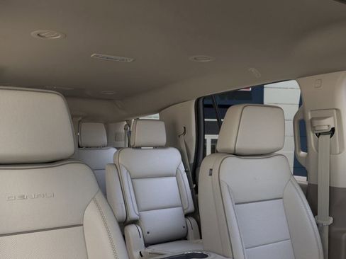 New 2026 GMC Yukon Denali image 24