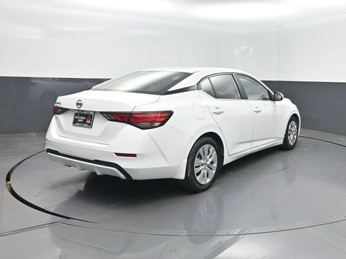 Used 2022 Nissan Sentra S FWD image 25