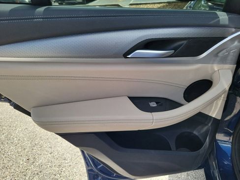 Used 2021 BMW X3 sDrive30i w/ M Sport Package image 17