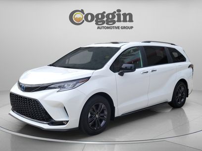 Certified 2025 Toyota Sienna XSE w/ XSE Plus Package