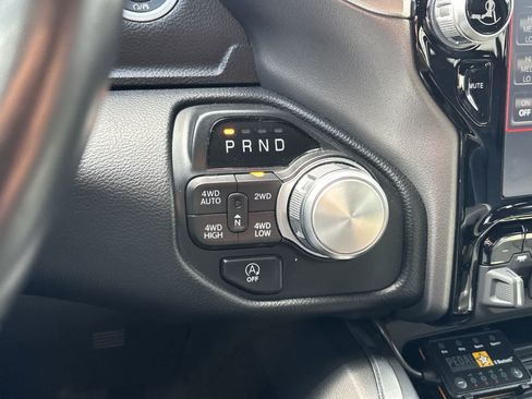 Used 2021 RAM 1500 Laramie AWD/4WD image 22