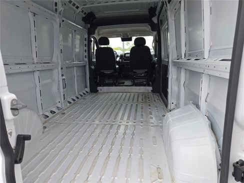 Used 2026 RAM ProMaster 2500 w/ Convenience Group FWD image 20