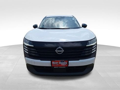 Certified 2025 Nissan Kicks S AWD/4WD image 2