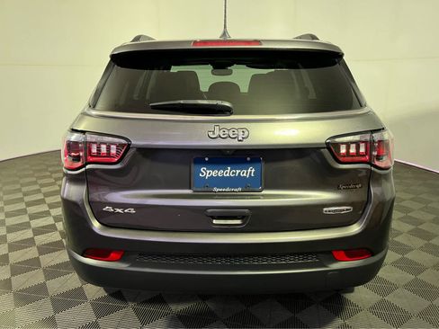 Used 2022 Jeep Compass Latitude w/ Sun and Sound Group image 6