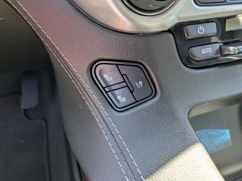 Used 2020 GMC Yukon SLT w/ Open Road Package image 31