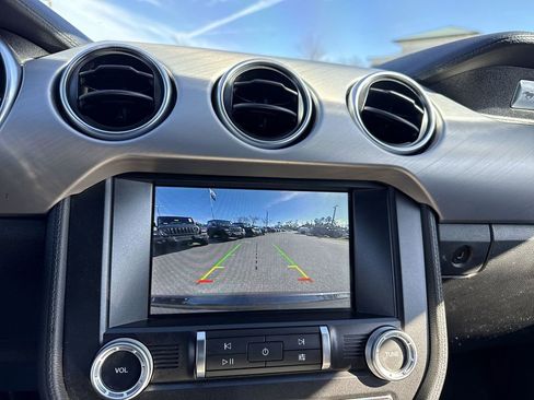 Used 2022 Ford Mustang GT Premium w/ Ford Safe & Smart Package image 19