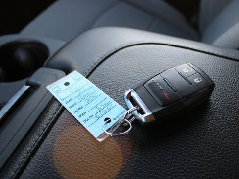 Used 2024 RAM 2500 Big Horn image 25