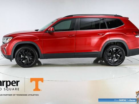 Used 2023 Volkswagen Atlas SE w/ Panoramic Sunroof Package FWD image 41