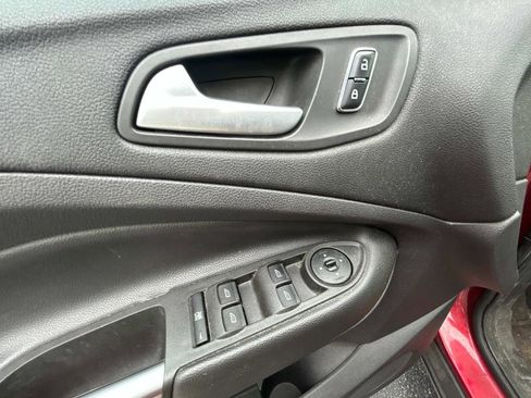 Used 2014 Ford Escape SE image 20