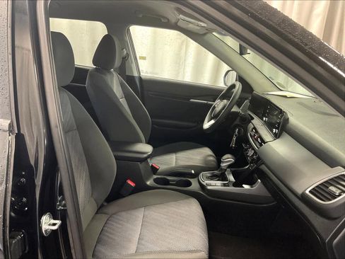Used 2024 Kia Seltos LX image 11