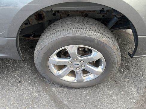 Used 2019 Ford F150 XLT AWD/4WD image 11