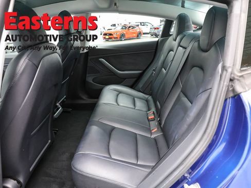 Used 2021 Tesla Model 3 AWD/4WD image 17