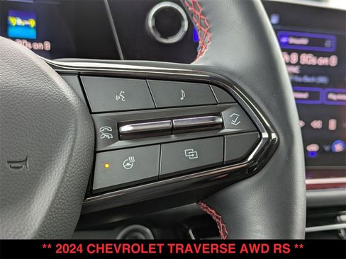 Used 2024 Chevrolet Traverse RS w/ LPO, Floor Liner Package image 9