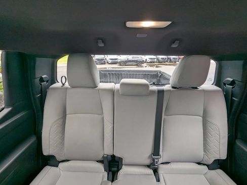 Used 2025 Toyota Tacoma SR5 RWD image 27