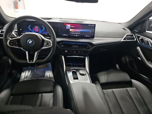 Used 2025 BMW i4 xDrive40i w/ M Sport Package AWD/4WD image 9