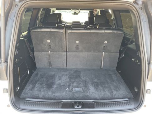 Used 2022 Jeep Wagoneer Series II w/ Rear Seat Video Group 1 image 33