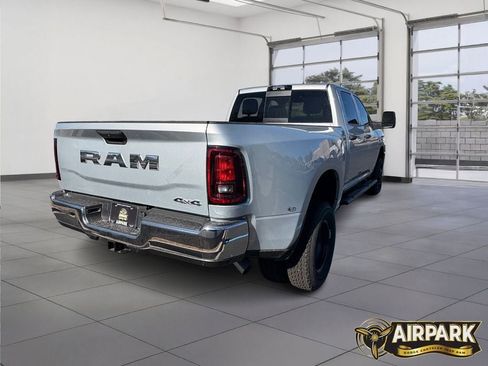 New 2026 RAM 3500 Tradesman image 4