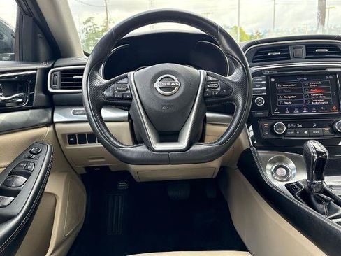 Certified 2023 Nissan Maxima SV w/ Floor Mat Group FWD image 8