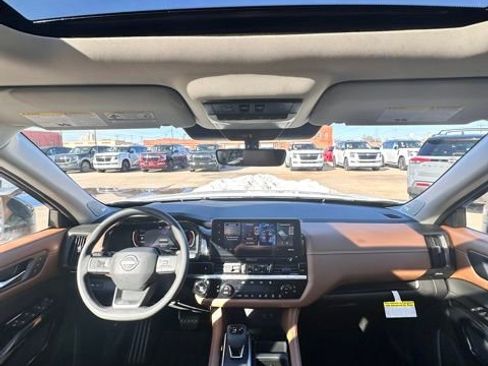 New 2026 Nissan Pathfinder Platinum w/ Cargo Package image 31