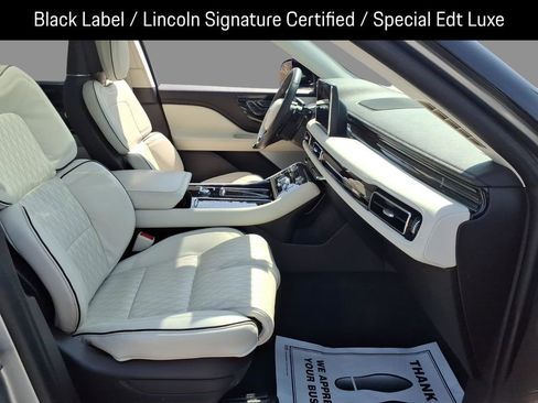 Certified 2024 Lincoln Aviator Black Label AWD/4WD image 13