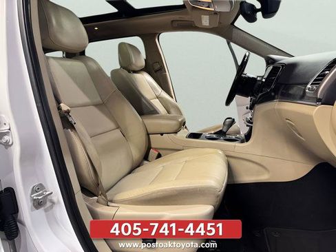 Used 2020 Jeep Grand Cherokee Limited w/ Luxury Group II RWD image 13