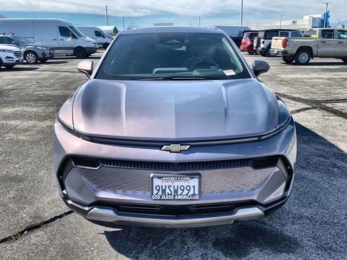 Certified 2026 Chevrolet Equinox EV LT w/ Convenience Package II image 32