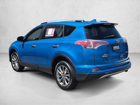Used 2017 Toyota RAV4 Limited FWD image 8