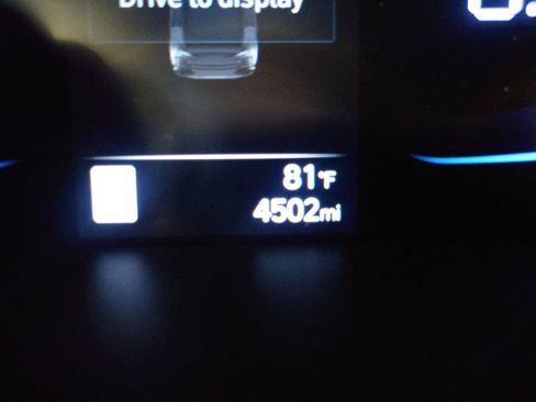 Used 2026 Hyundai Elantra Sport FWD image 17