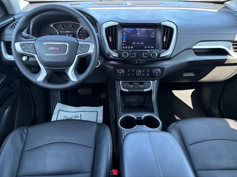 Used 2023 GMC Terrain SLT AWD/4WD image 10