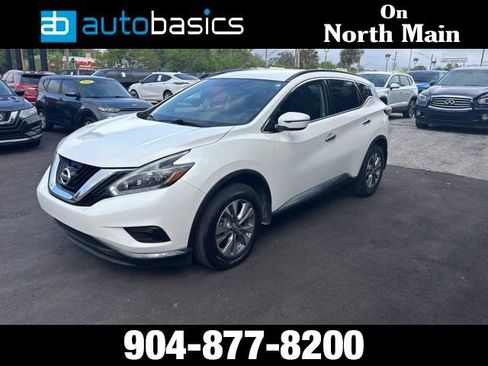 Used 2018 Nissan Murano SV image 1