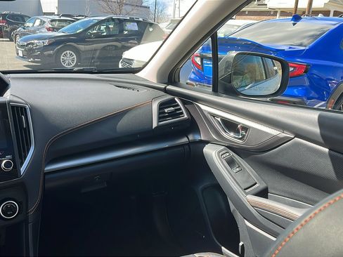 Certified 2023 Subaru Crosstrek 2.5i Limited AWD/4WD image 23